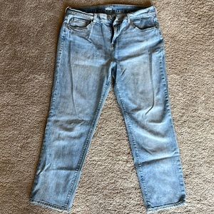 Old navy blue jean